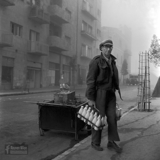 גלריה דמויות ובעלי מקצוע